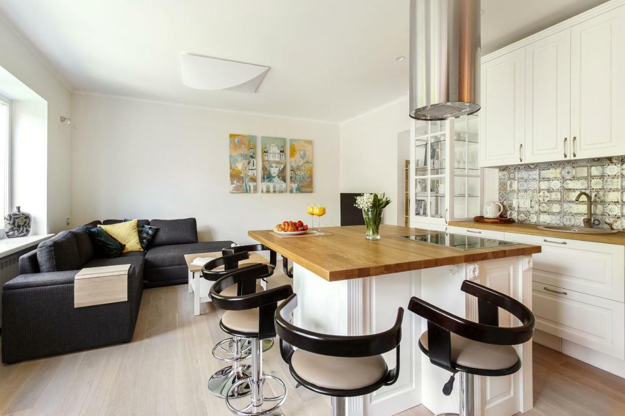 #Stayhere 3Bdr Modern & Stylish Apartment - Heart Of Old Town By Houseys Аеропорт Вільнюс Екстер'єр фото