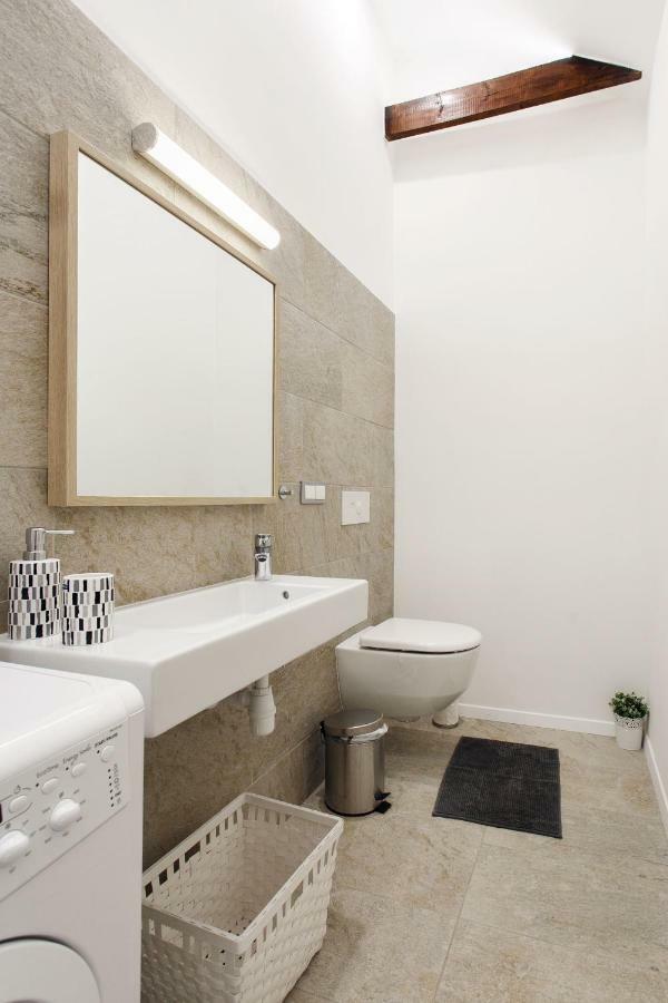 #Stayhere 3Bdr Modern & Stylish Apartment - Heart Of Old Town By Houseys Аеропорт Вільнюс Екстер'єр фото